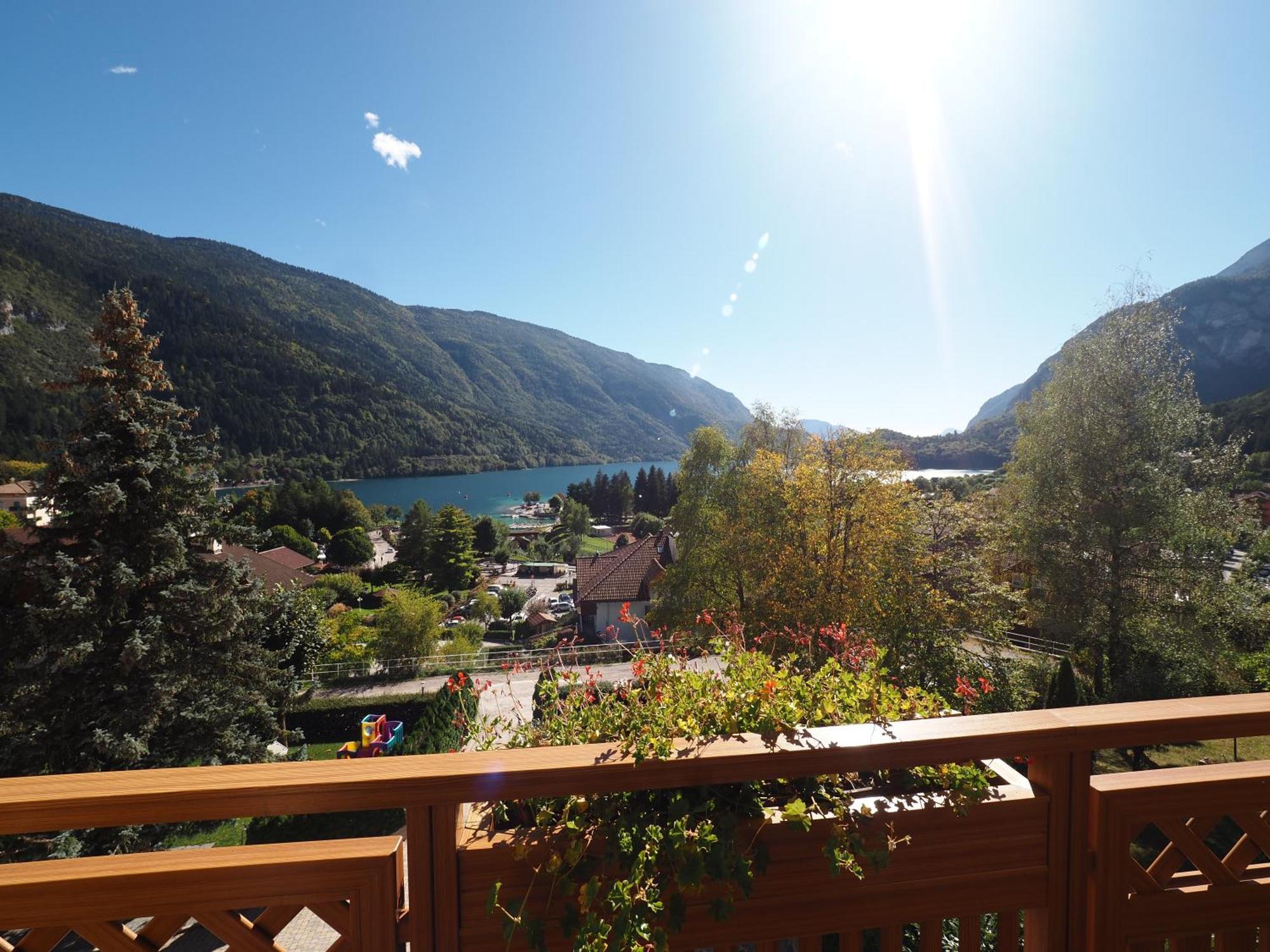 Hotel Europa Molveno Exterior photo